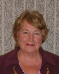 Ros Holt